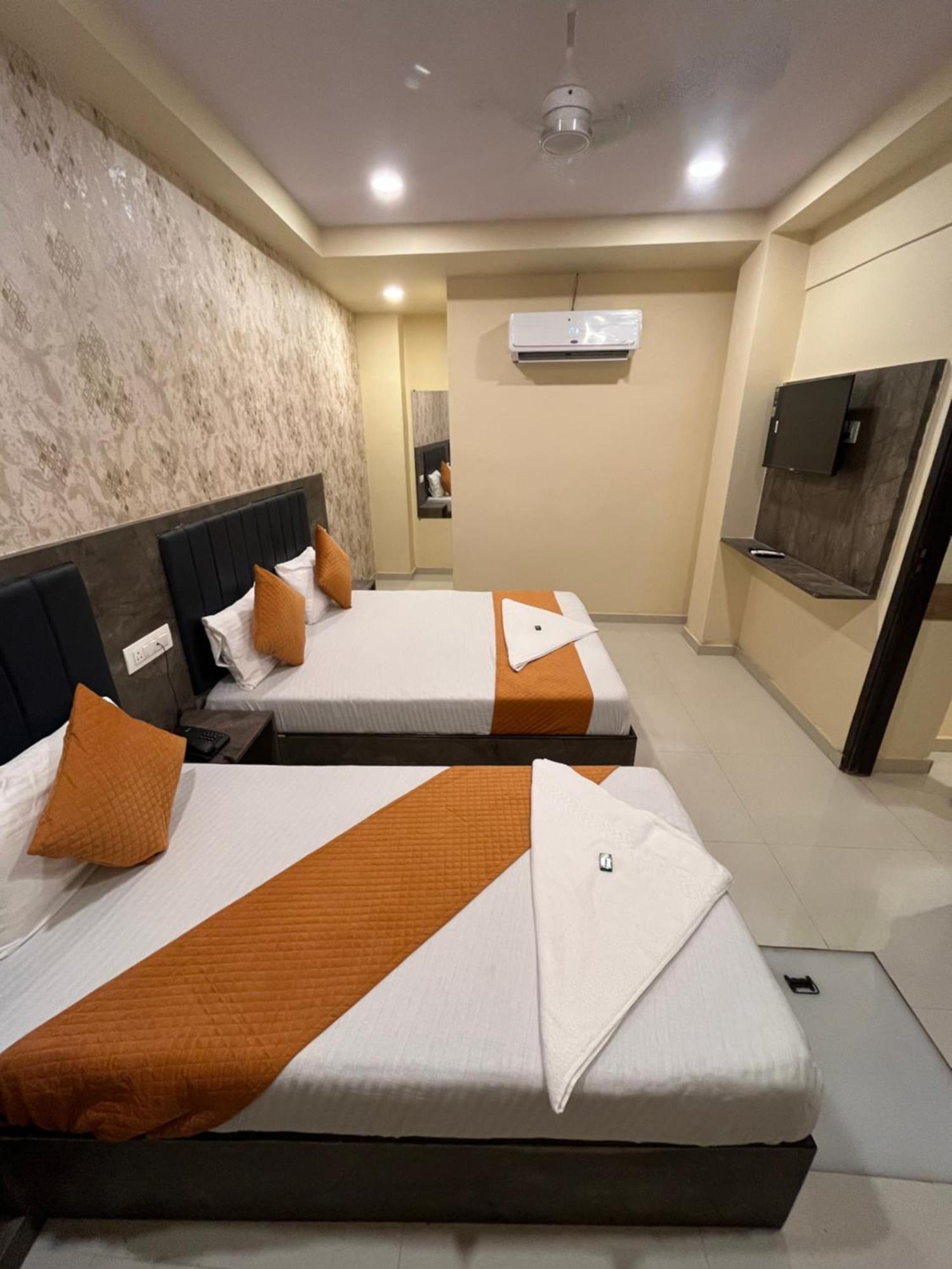 Hotel Grand Bella Bombaj Zewnętrze zdjęcie